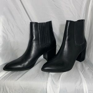 Steve Madden block heel booties size 7.5